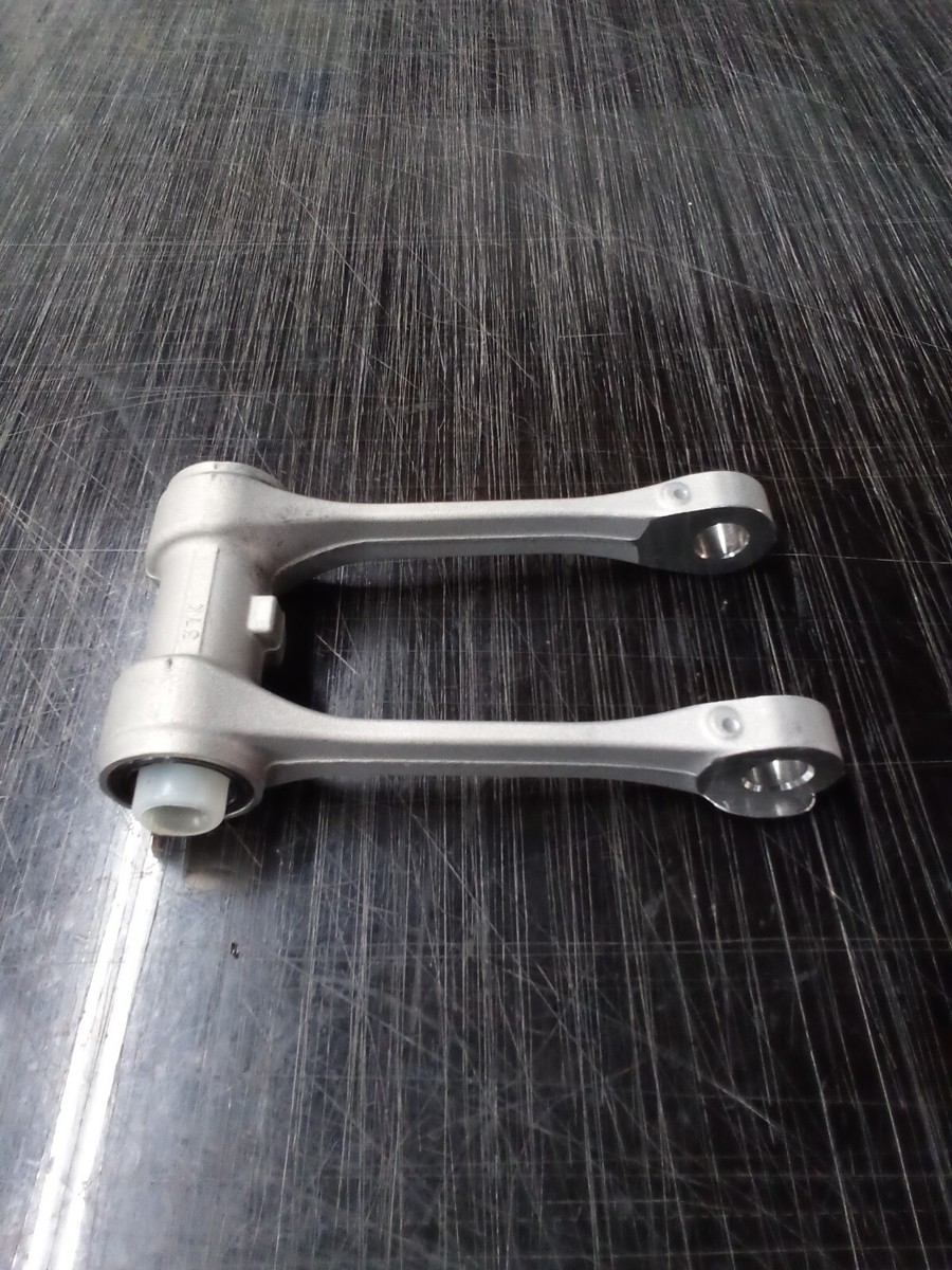 Suzuki RMZ 450 250 New OEM Rear Cushion Lever Pull Rod 62600-37890