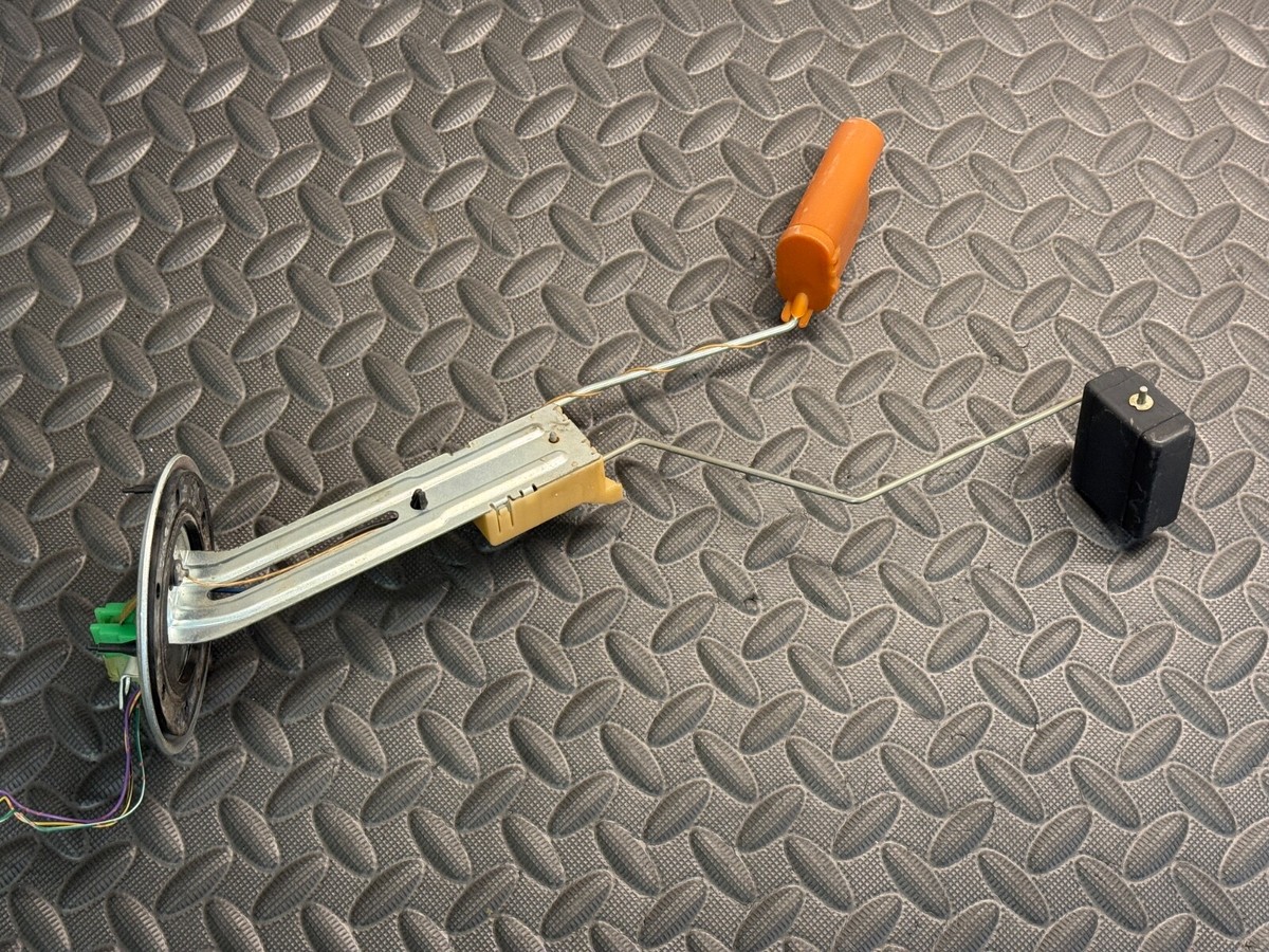 90-91 Lexus LS400 Fuel Level Tank Sender Unit Gauge Float