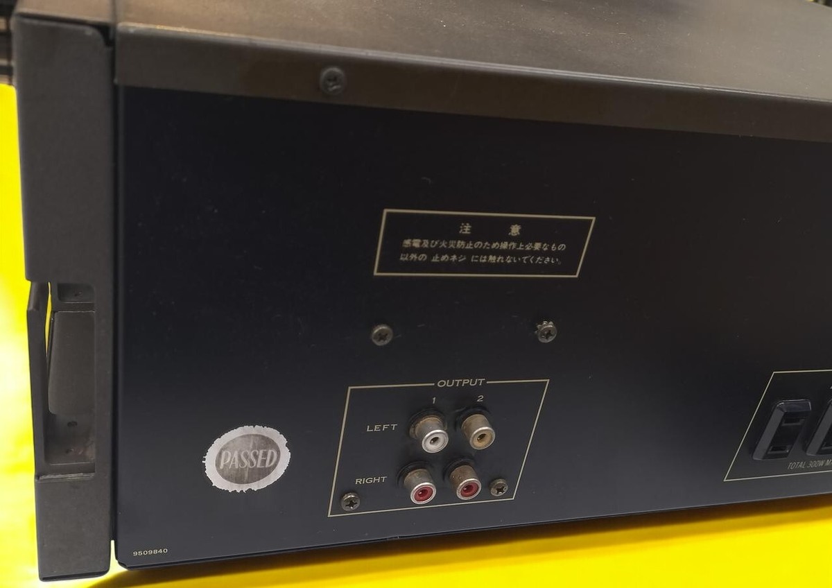 Sansui CA-2000 2 Channel Pre-Amp/Processor Amplifier for