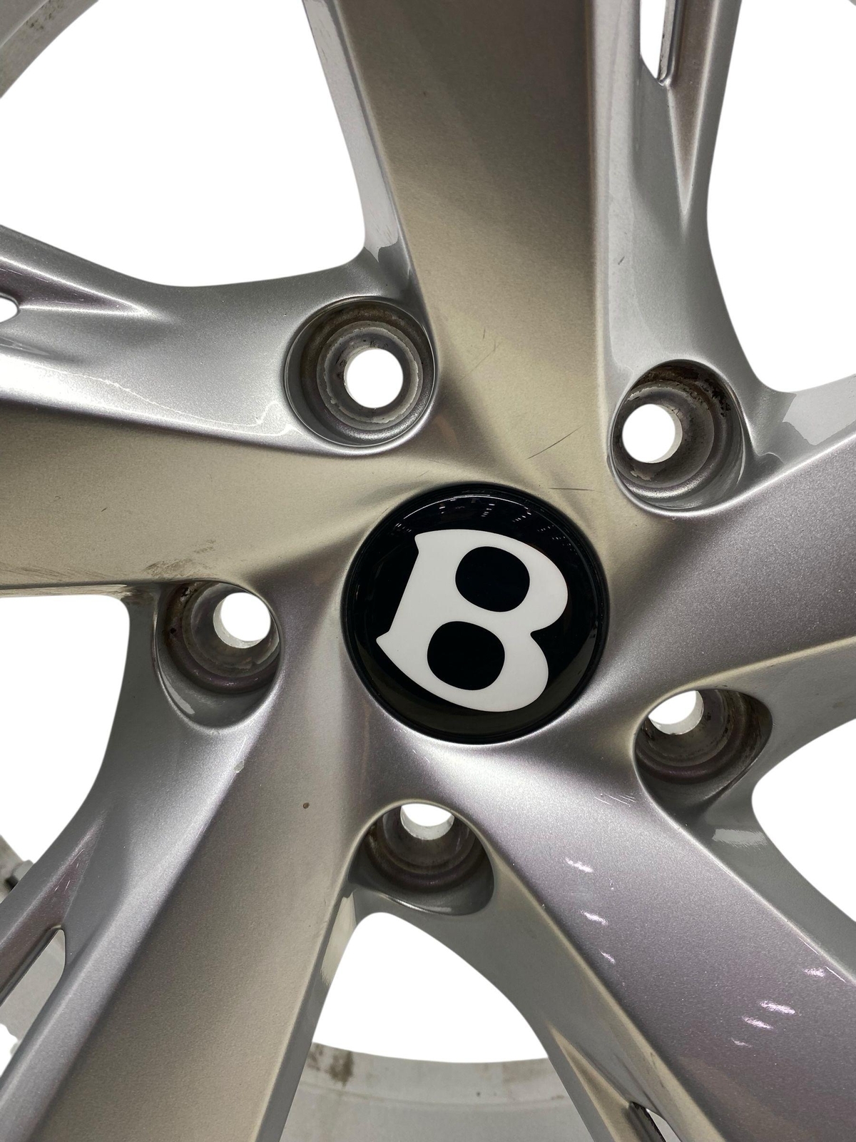 2016-2020 BENTLEY BENTAYGA OEM 22X10 5 SPOKE WHEEL RIM | SILVER *SCUFFS+SCRAPES*