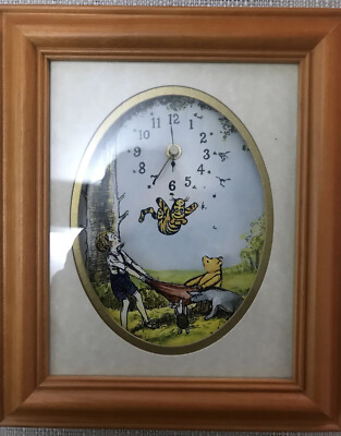 Disney Winnie Pooh CATCH ME IF YOU CAN 3D Wall Clock Time Gallery SCOTLAND 13x11