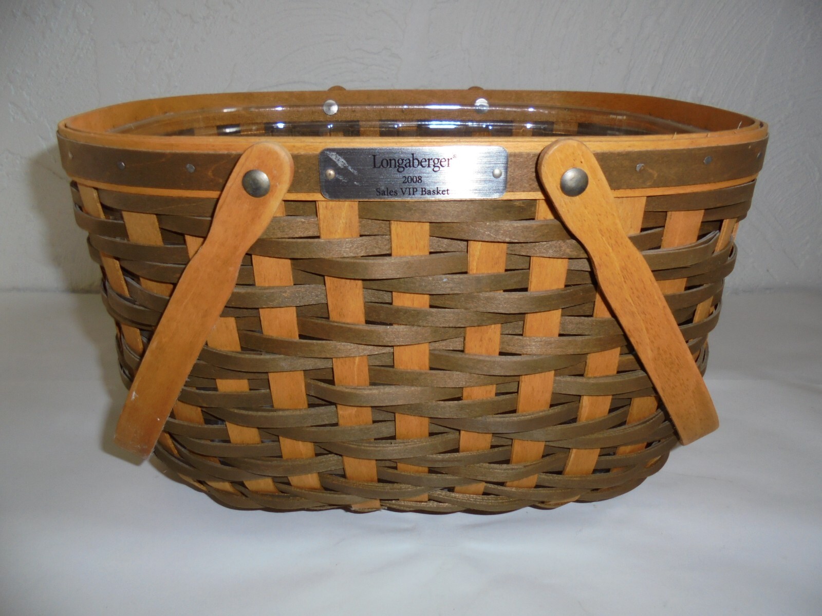 Longaberger Sales VIP Award Incentive Basket W Handles & Protector 2008