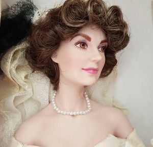 Jackie Kennedy Bride Wedding Dress 1st Ed Rare Porcelain Doll
