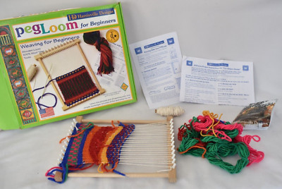 Harrisville Designs Peg Loom Small Frame Weaving For Beginners 7''x 10'' PegLoom