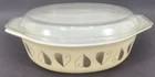 Vintage PYREX #045 Golden Hearts 2-1/2 qt. Casserole Dish 12" x 8.75" w/ Lid