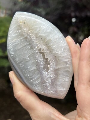 Druzy Achat Freeform Eye AAA+ Confidence: Strengthen Rainbow Evil Eye 2