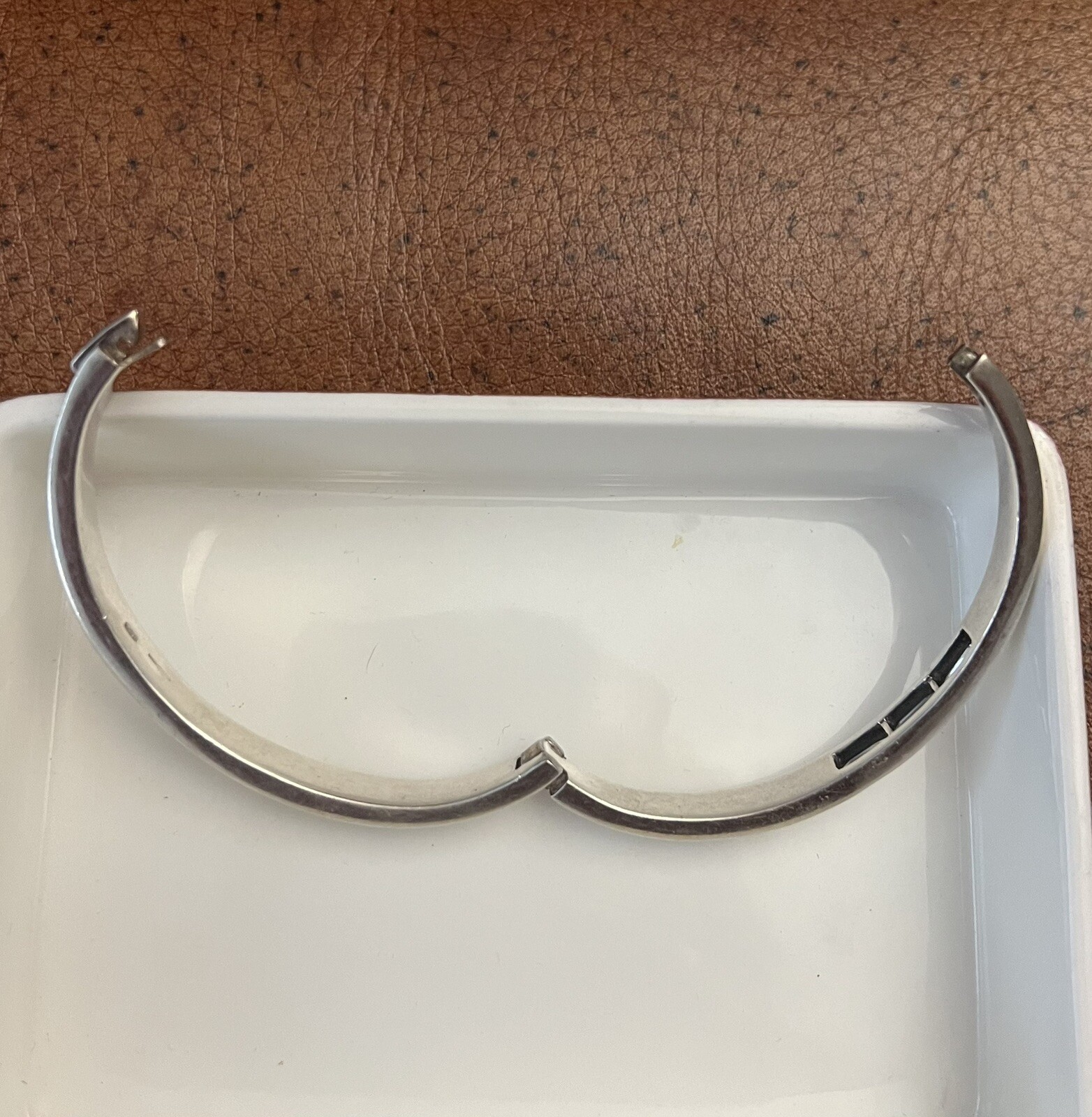 925 Solid Sterling silver Oval hinged Bangle Hall… - image 6