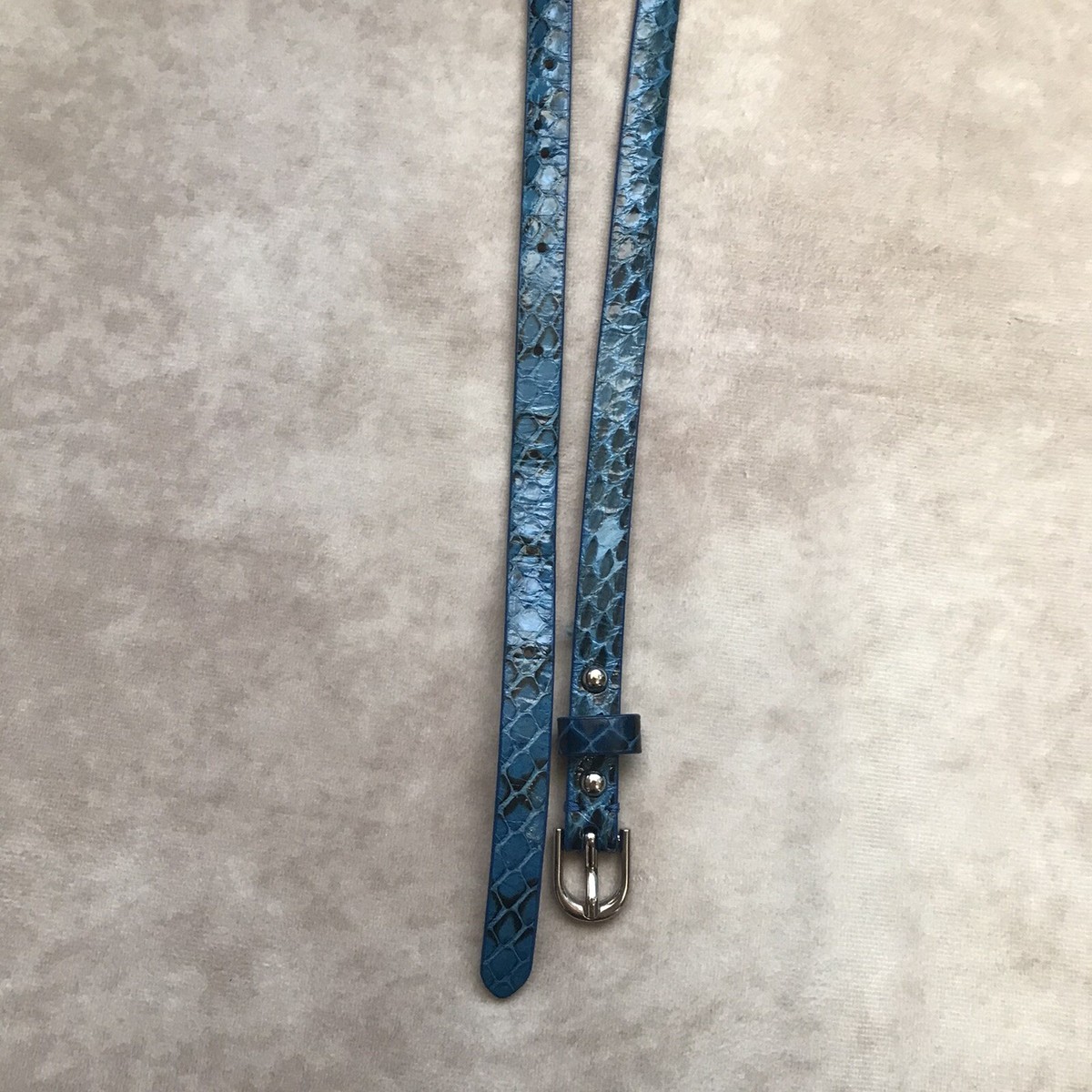 VTG Ann Taylor Genuine Leather Blue Snakeskin Belt Skinny Silver Buckle Small VTG Ann Taylor Genuine Leather Blue Snakeskin Belt Skinny  main image 2