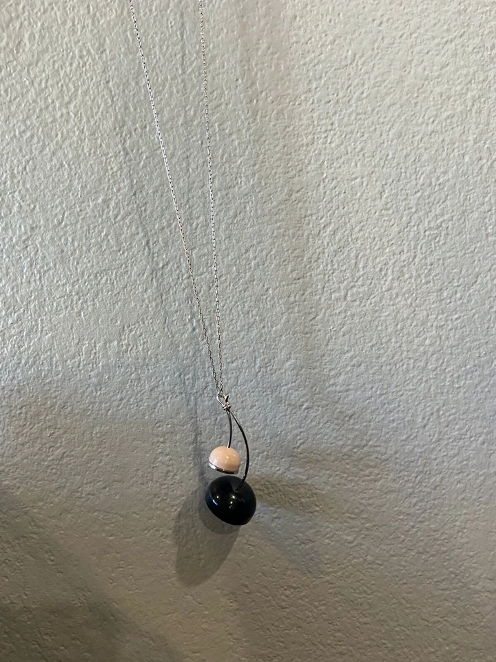 NEW Marc Jacobs Double Cabochon Pendant Necklace, Black & Pink 31" + 2" Extender - Image 3 of 4