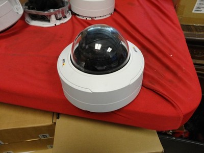 Axis P3245-LV Network Security Camera (Indoor/Outdoor) - White VERY NICE