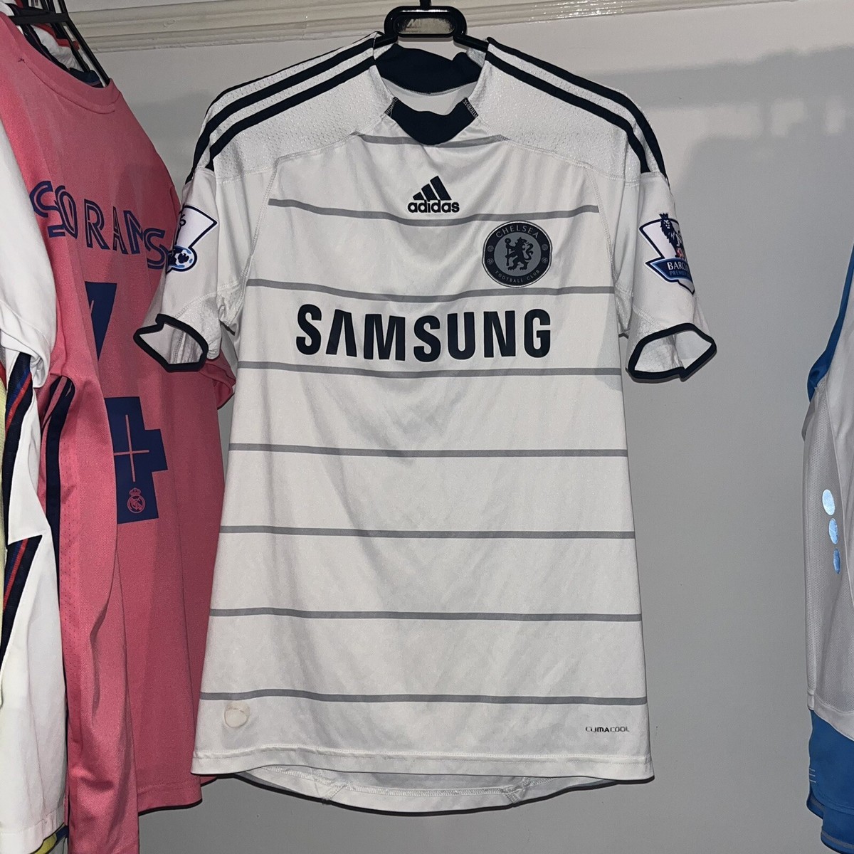 Chelsea 2009/10 Adidas Third Football Shirt White Lampard 8 Mens