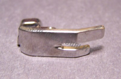 PRESSER FOOT # 45321 Narrow Hinged Low Shank Single Needle