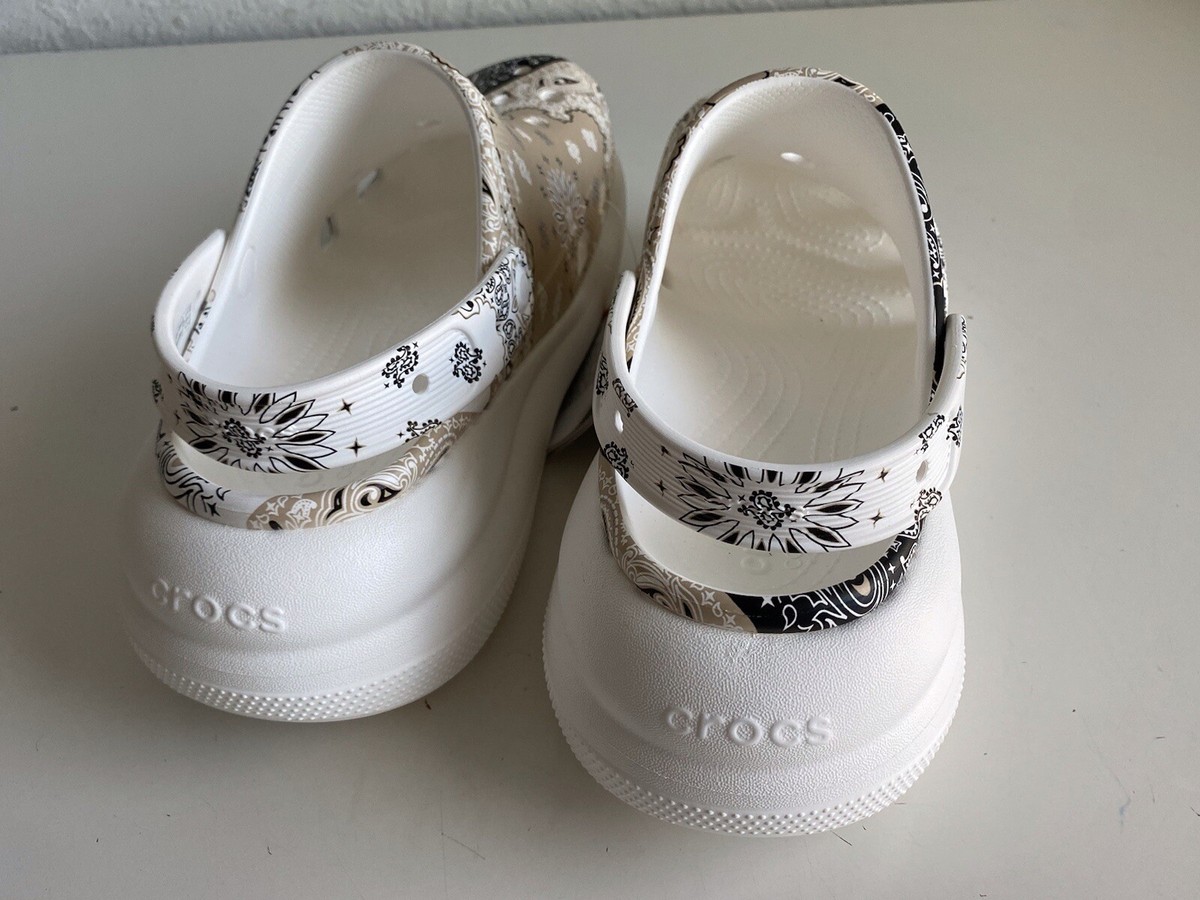 Crocs Classic Crush Bandana Clog Paisley White Men Unisex Slip On 208119-2ZM s10 Crocs Classic Crush Bandana Clog Paisley | Mercari main image 4