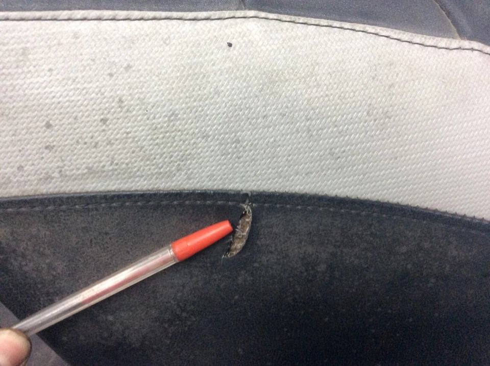 Polaris Trail Touring 550F 2006 Seat *Some Small Tears* 23021304 - Image 4 of 4