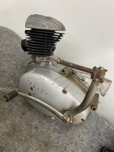 Yamaha YA3 YA-3 1957 125cc Engine Motor Turns Over 3832 Miles For Parts RARE