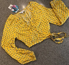 RHODE x Target ~ New! Yellow Floral Long Sleeve V-Neck Cropped Wrap Top NWT Sz S