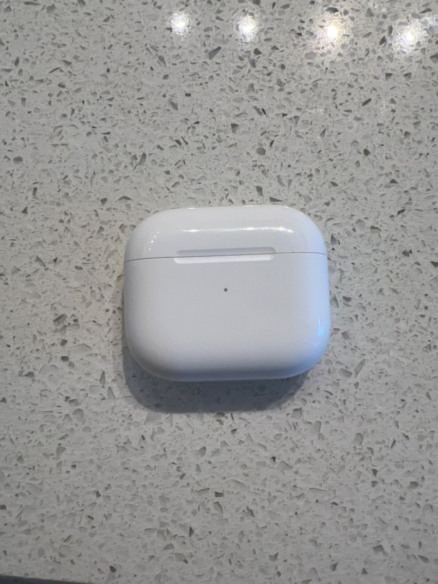 Apple AirPods 3rd Generation Wireless In-Ear Headset - White Model