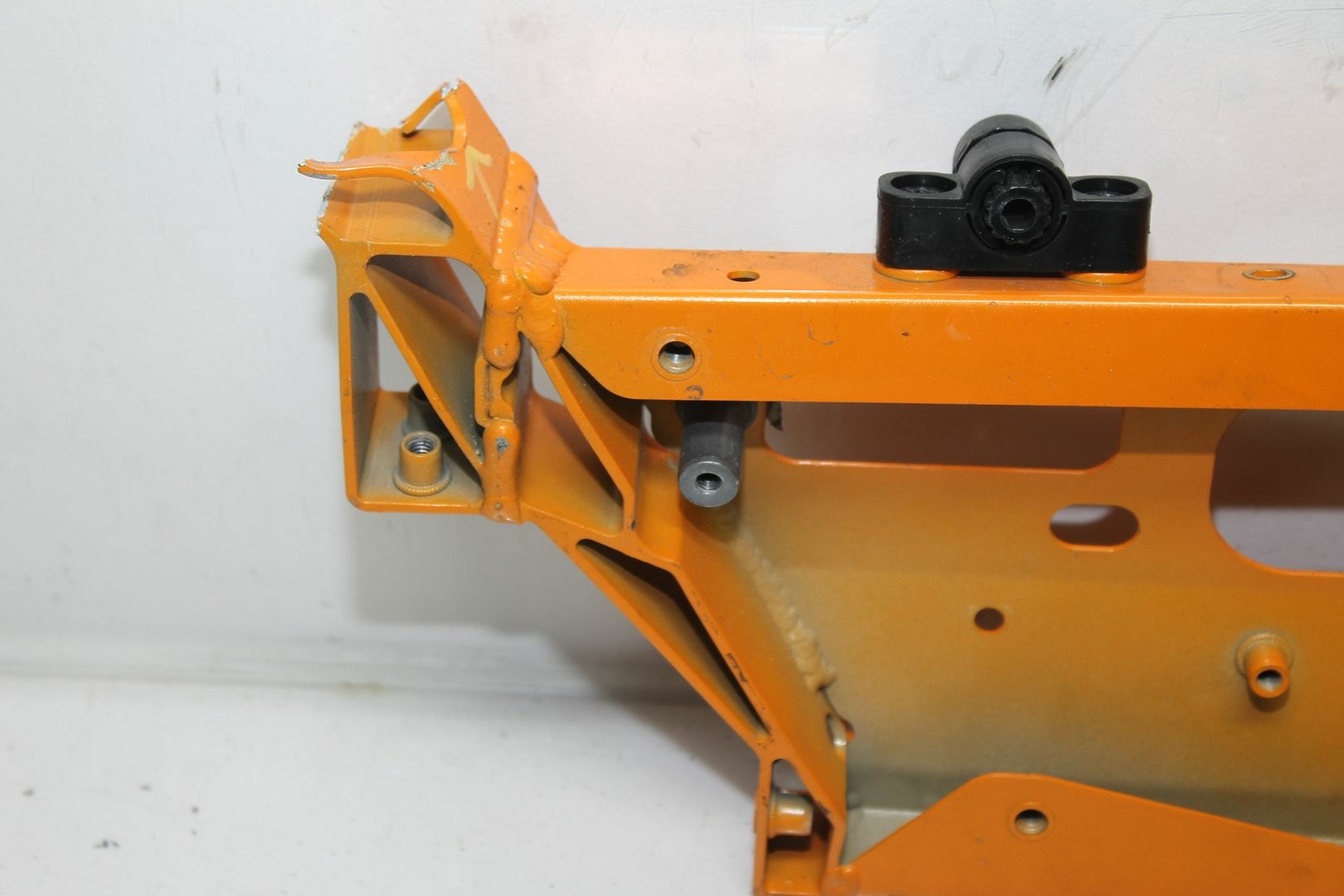 2019 LAMBORGHINI HURACAN REAR UPPER CORE SUPPORT CHASSIS BRACE DAMAGED 15 16 17