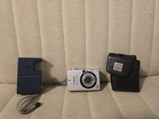 Canon PowerShot S410 DIGITAL ELPH 4.0 MP 3x Z...