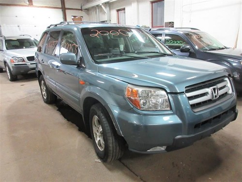 OWNERS MANUAL Honda Pilot 2007 07 1022067 - Picture 5 of 12