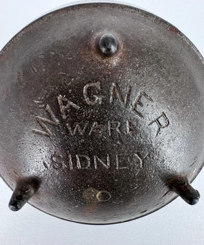 Small Wagner Ware Sidney O Footed Cast Iron Pot Cauldron- Salesman Sample Toy