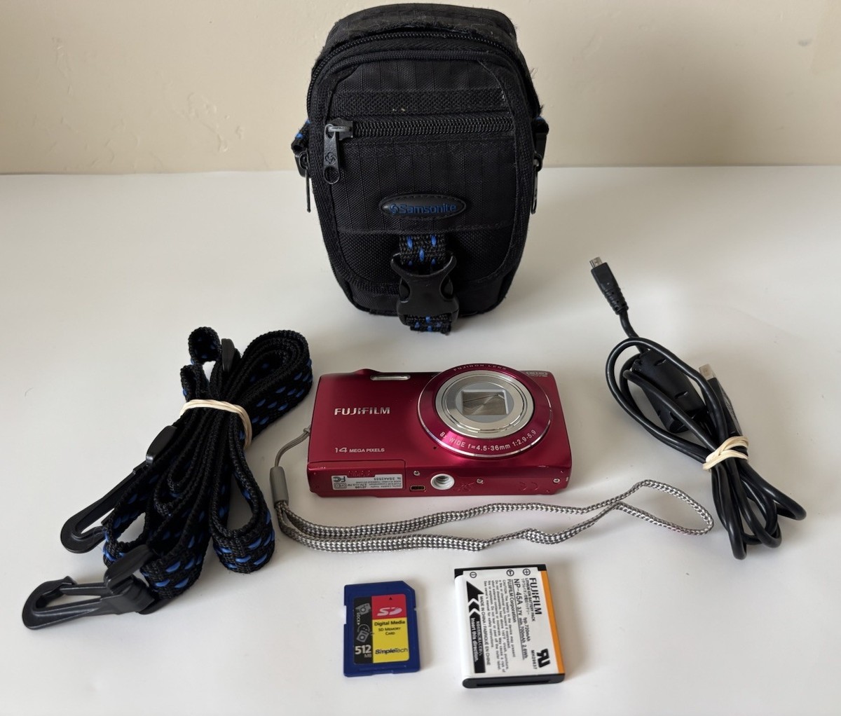 Fujifilm FinePix J Series JZ100 / JZ110 14.0MP Digital