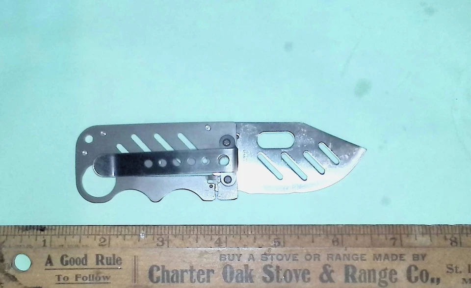 Cuchillo plegable Boker Plus 0701 Foto 2 de 4