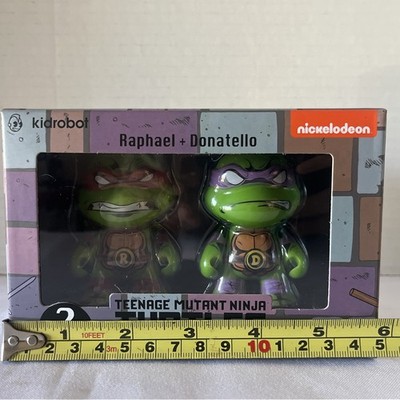 TMNT 2 Pack Vinyl Mini Series Raphael and Donatello Kidrobot Toys