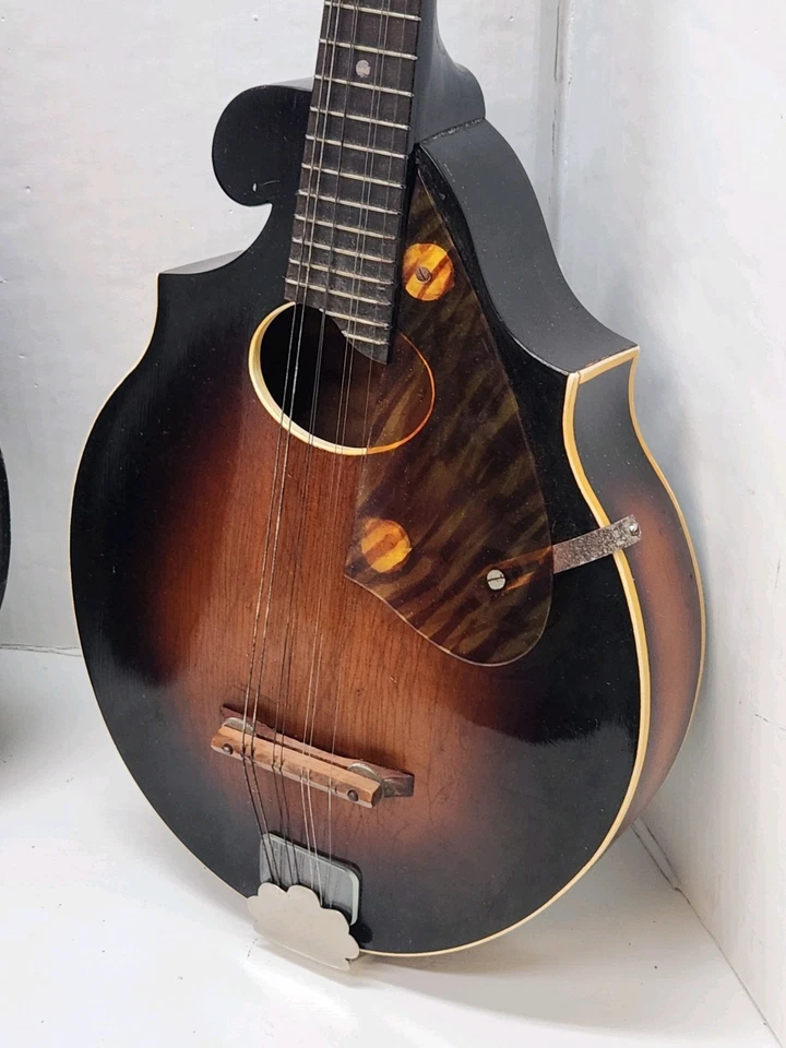 Vintage Montgomery Ward 22 Regal Florentine Mandolin Gibson Maker? Kluson Tuners - Image 3 of 4