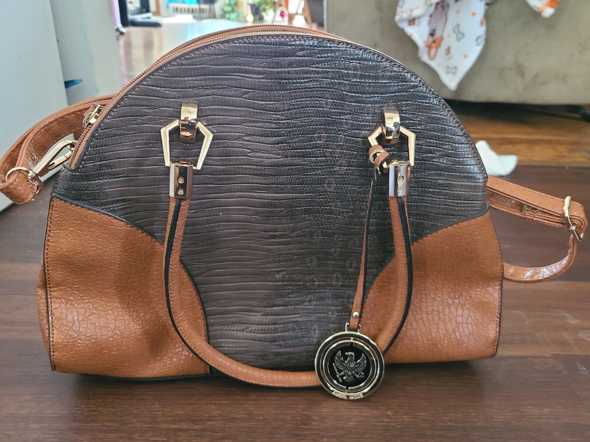 Ameri NEW LOGO SHOULDER BAG ノベルティAmeri VINTAGE（ショルダー 