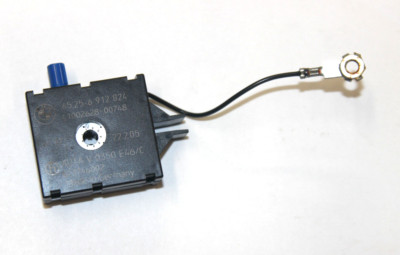 BMW OEM E46 convertible antenna amp amplifier fm module control unit 65206912824