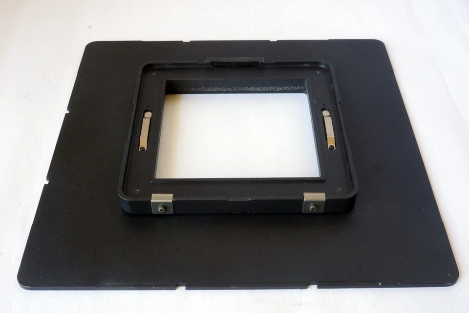 Cambo C206 8x10 to 4x5 Reducing Back with Graflok Back, Ground Glass Barely Used - Image 3 of 4