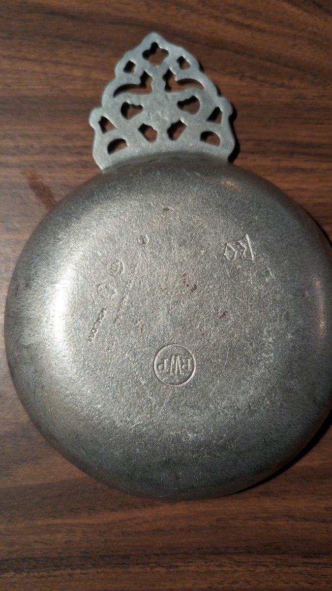 Wilton Columbia Pa. Pewter Porringer Bowl 5-3/4