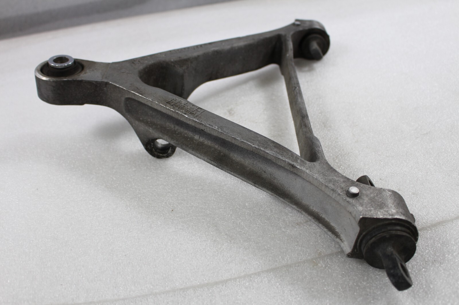 Ferrari 360, Front Lower Control Arm, Used, P/N 185078 s/c 200939
