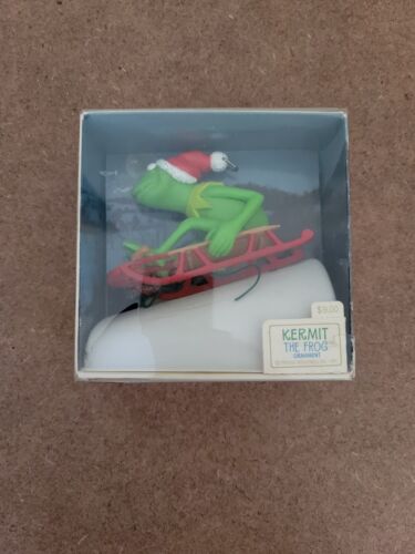 Ornement souvenir vintage 1981 poinçon Kermit la grenouille sur traîneau muppet - Photo 1/14