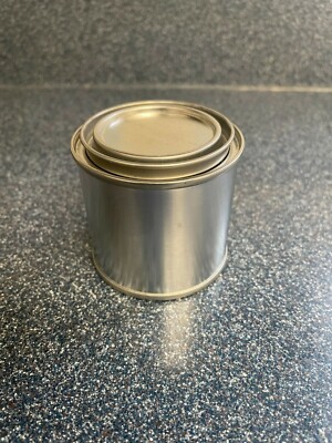 1 ~ 1/2 pint ''New'' Empty Paint cans