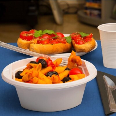 Piatti Di Carta Biodegradabili - 100 Pezzi, Diametro 18 Cm, Resistenza 250 G/m², Per Feste E Barbecue - Foto 11