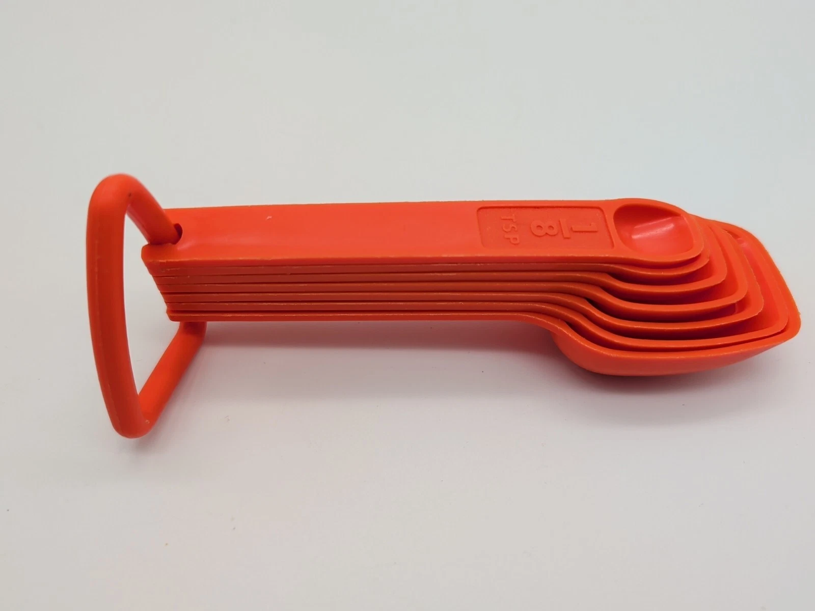 Vintage Tupperware Measuring Spoons Set Of 7 w/D Ring Orange Retro