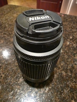 Nikkon DX AF-S Nikkor 55-200mm 1:4-5 Camera lens