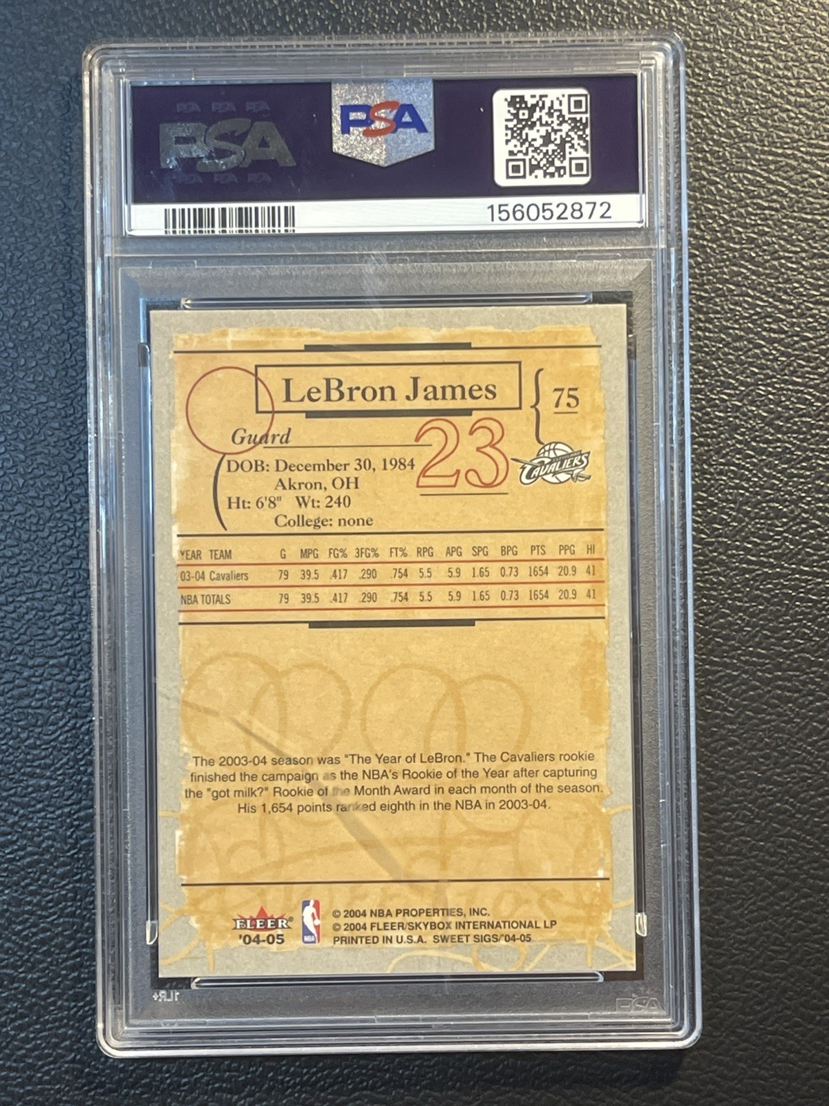2004 Fleer Sweet Sigs #75 LeBron James PSA 9 2nd Year Cleveland Cavaliers view 2