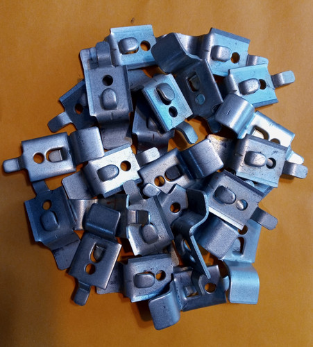 Edsal Style Steel Rack Shelf Clips For Metal Shelving Lot of 24
