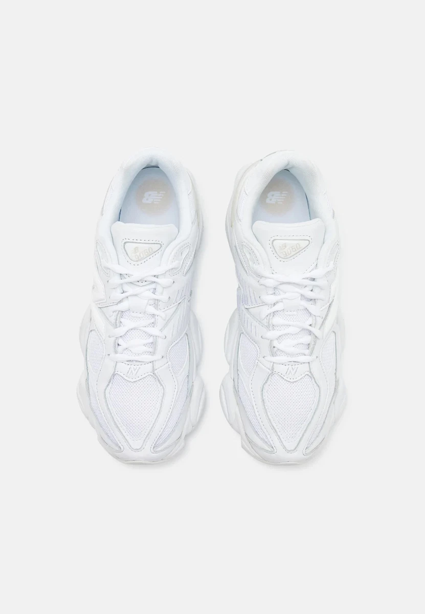 Zapatos de gimnasia blancos New Balance 9060 para hombre/mujer