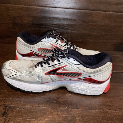 Brooks Revenna Men display picture 1