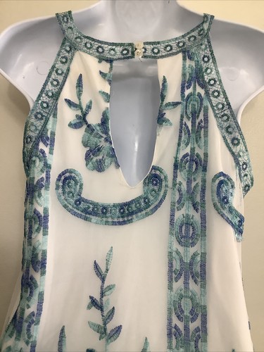 Sexy Vestido Altar’d State Talla XS Bordado Tul Transparente Azul Verde Espalda Abierta - Imagen 19 de 24
