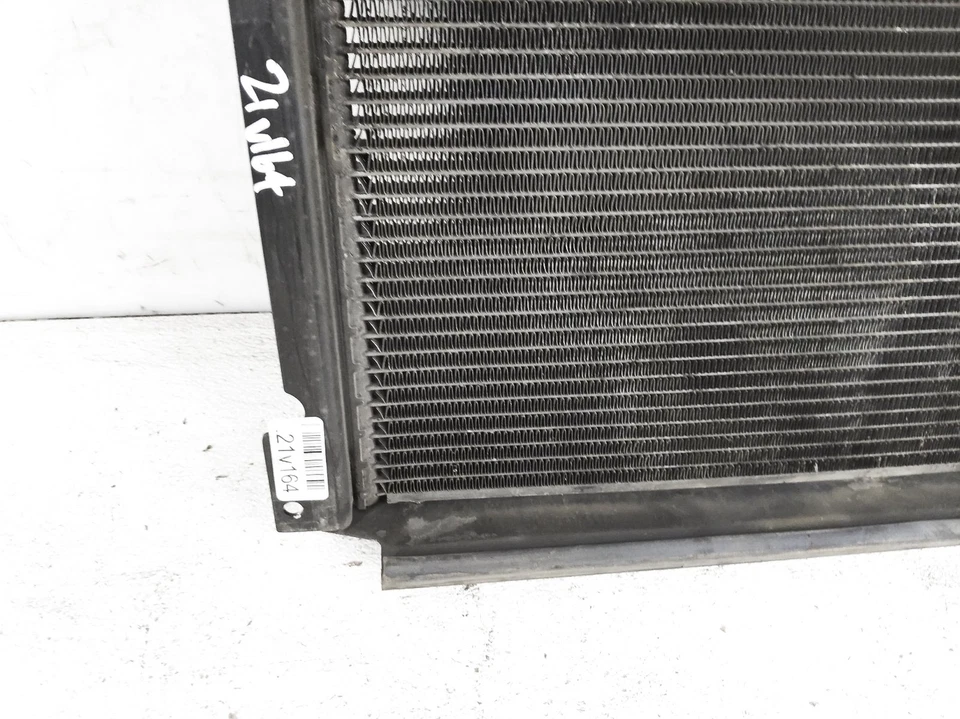 00 01 02 03 04 98 99 Volvo V70 Ac A/C Air Conditioning Condenser 31390445 - Image 4 of 4