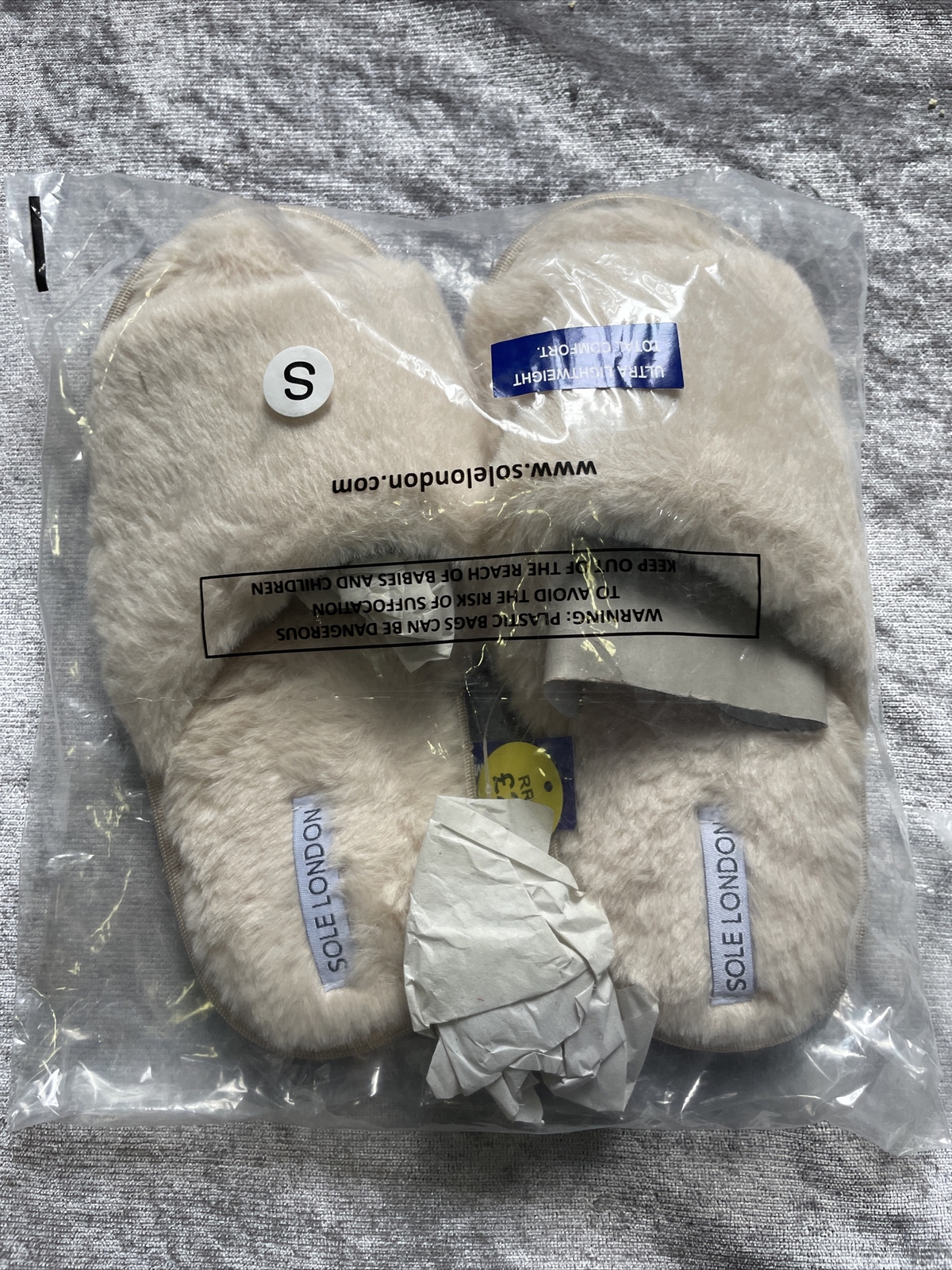SAOLA Sole London Slippers Size S