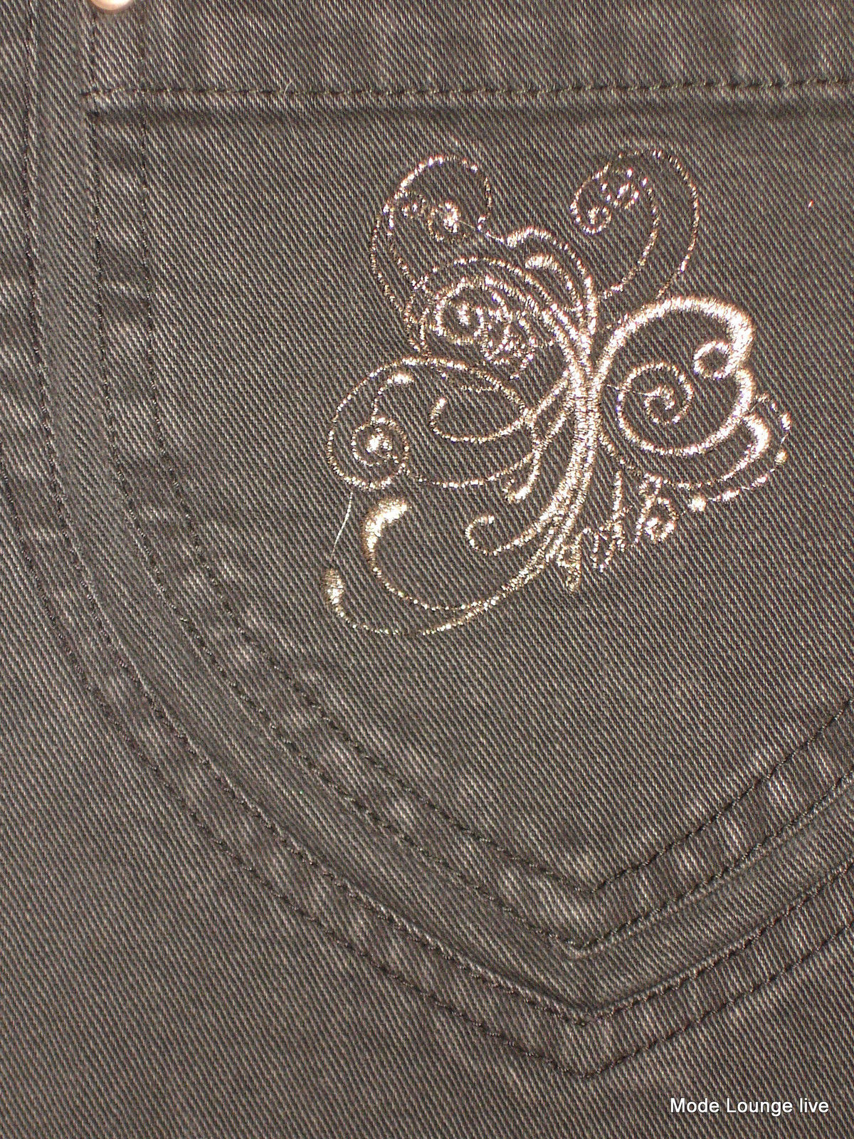 Picture 4 of 4