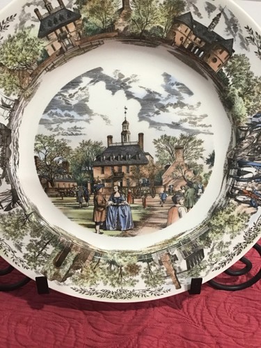 WEDGWOOD ETRURIA & BARLASTON PLATE WILLIAMSBURG VIRGINIA 10" - Picture 3 of 3