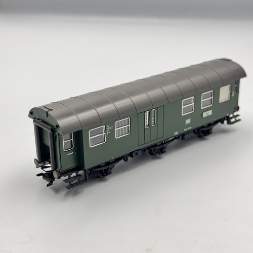 Märklin 4319 German Federal Railroad (DB) type BD3yg 766 rebuilt car 1/87 (H0) - Picture 4 of 21
