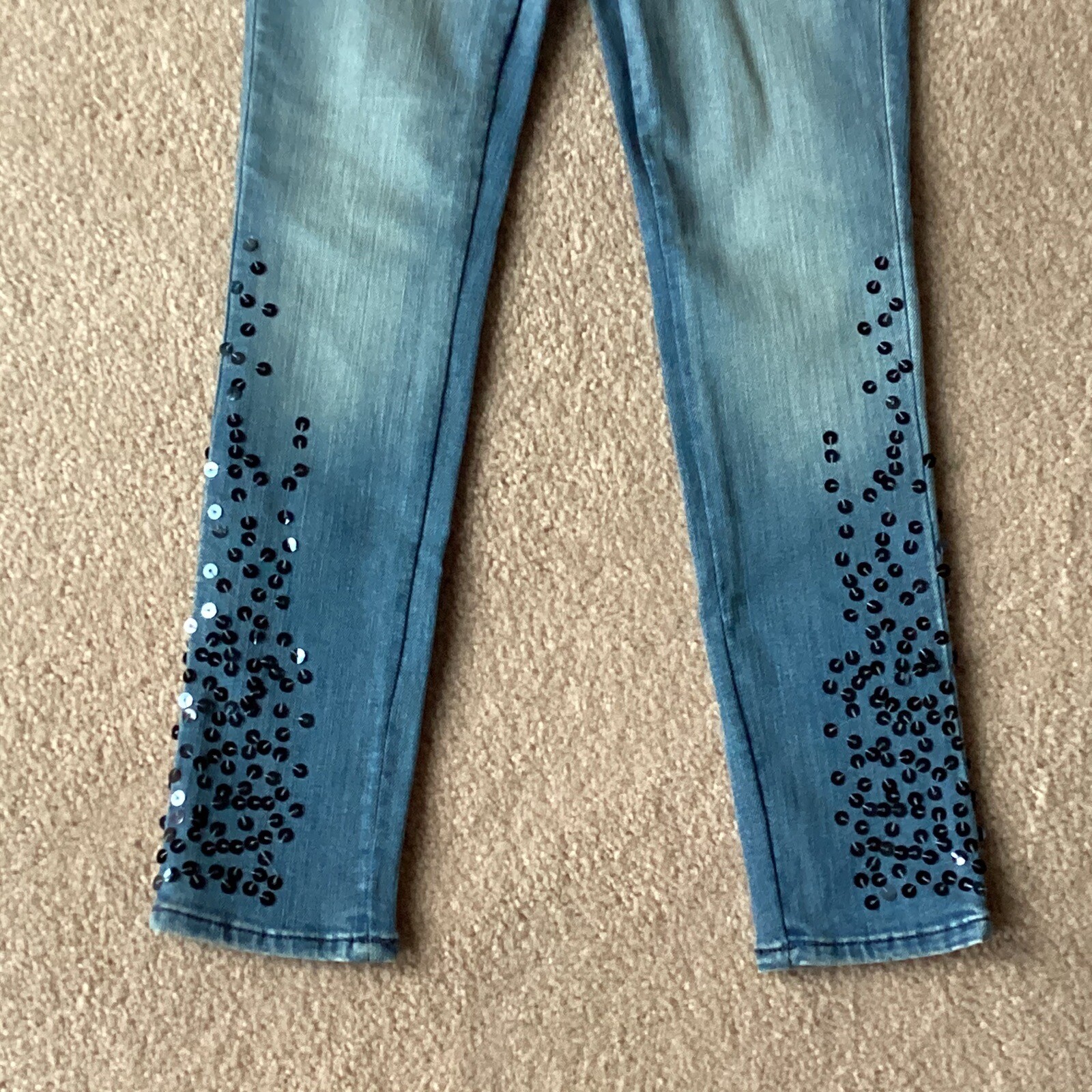 Picture 3 of 4